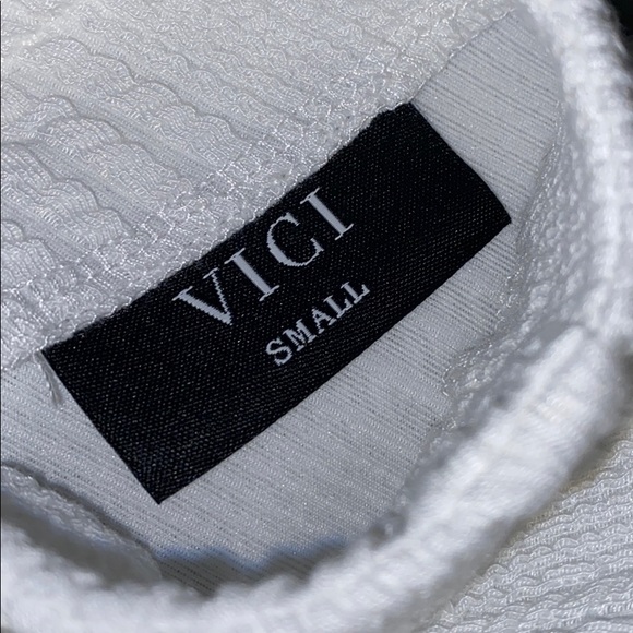 COPY - VICI CHERYL COTTON BLEND FRINGE TOP - Picture 6 of 6